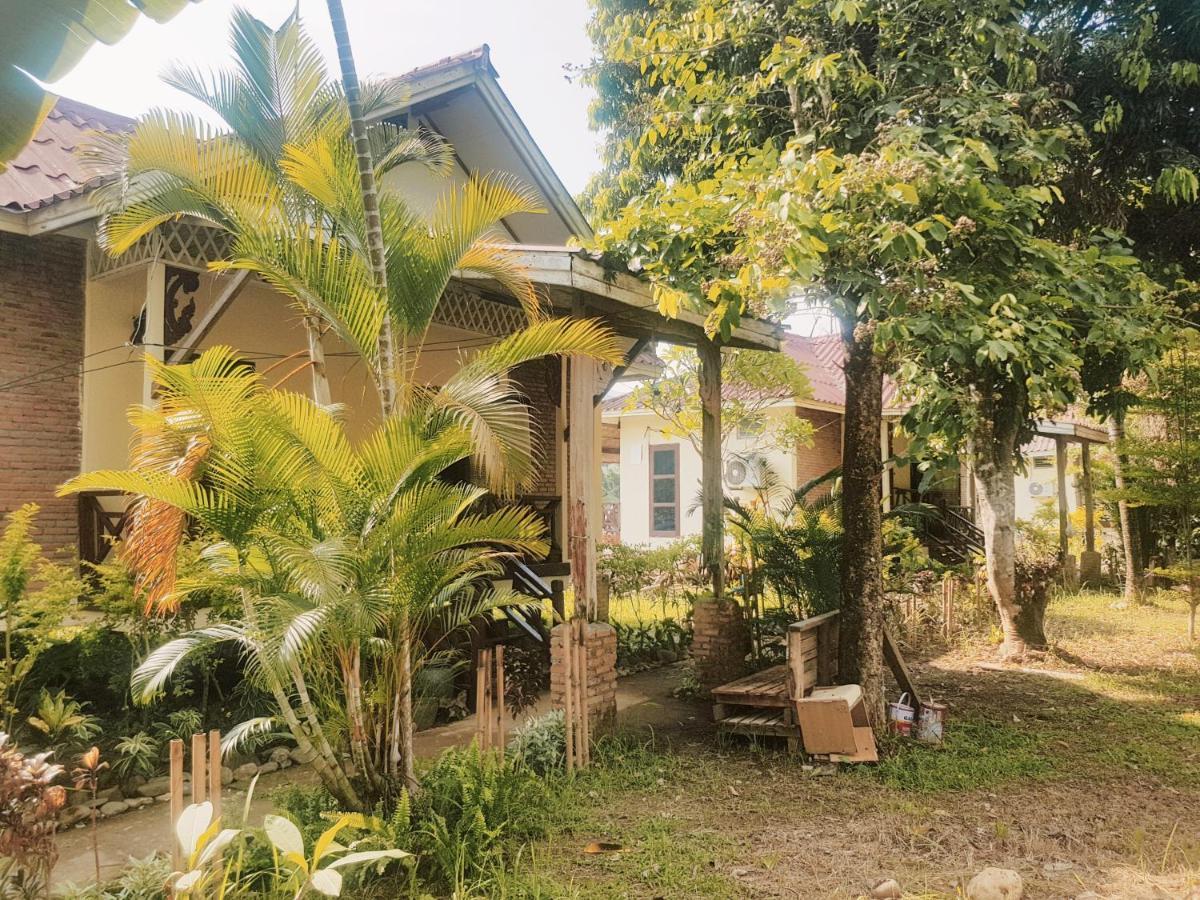 Vang Vieng Ruby'S Homestay 外观 照片