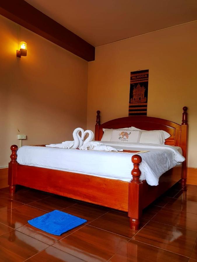 Vang Vieng Ruby'S Homestay 外观 照片